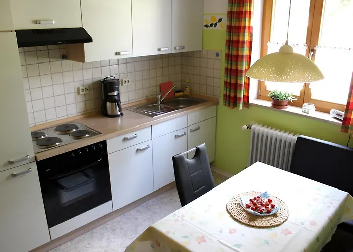 Hausladen *